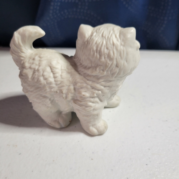 Homco white cat w/ blue bow VTG ceramic figurine - Picture 2 of 5